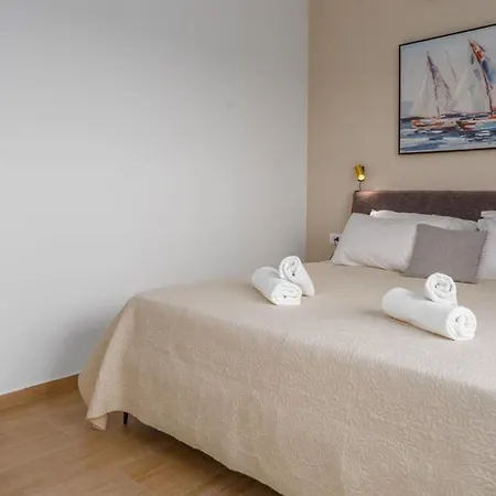 N 4* Markovac